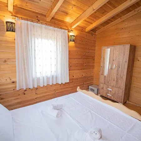 2br Amazing Garden&balcony House In Semesterbostad