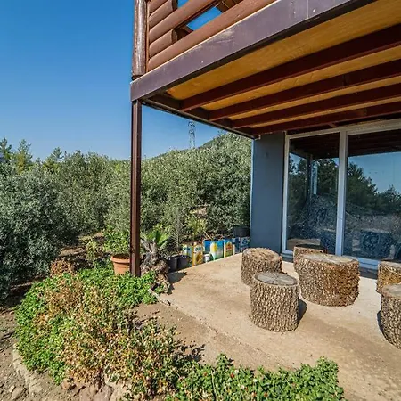 2br Amazing Garden&balcony House In Semesterbostad Fethiye